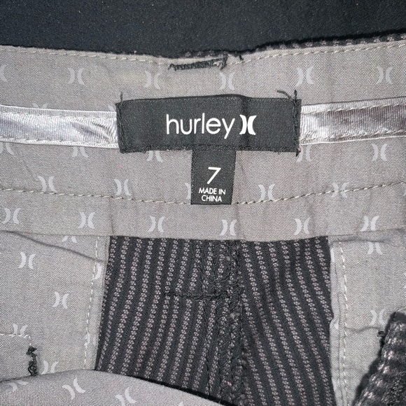 Striped Hurley Shorts - Picture 5 of 5